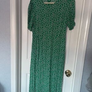 Boden Green and White medium length Short Sleeve Dress